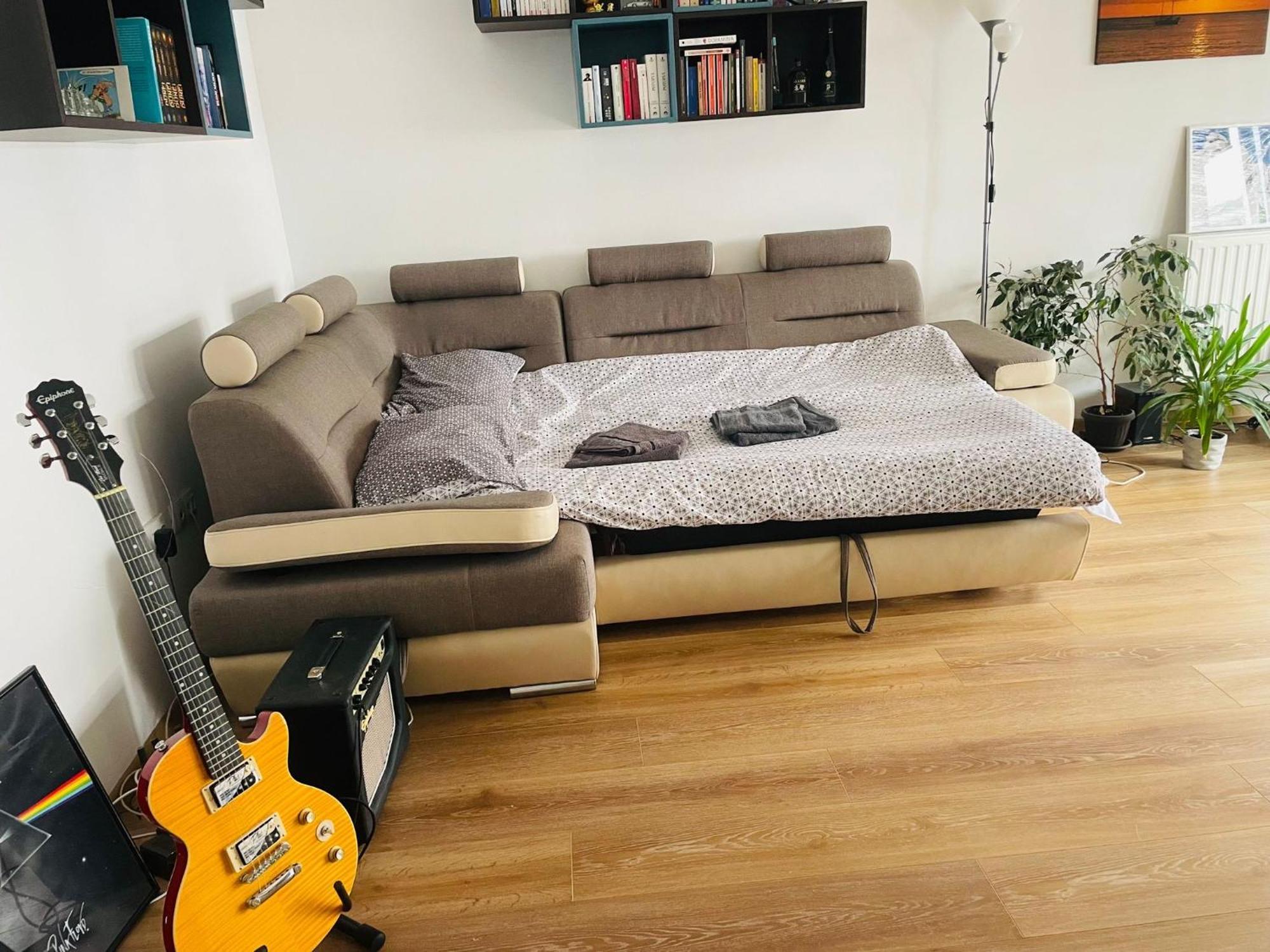 Cozy Apartment With Free Parking Cluj-Napoca Buitenkant foto